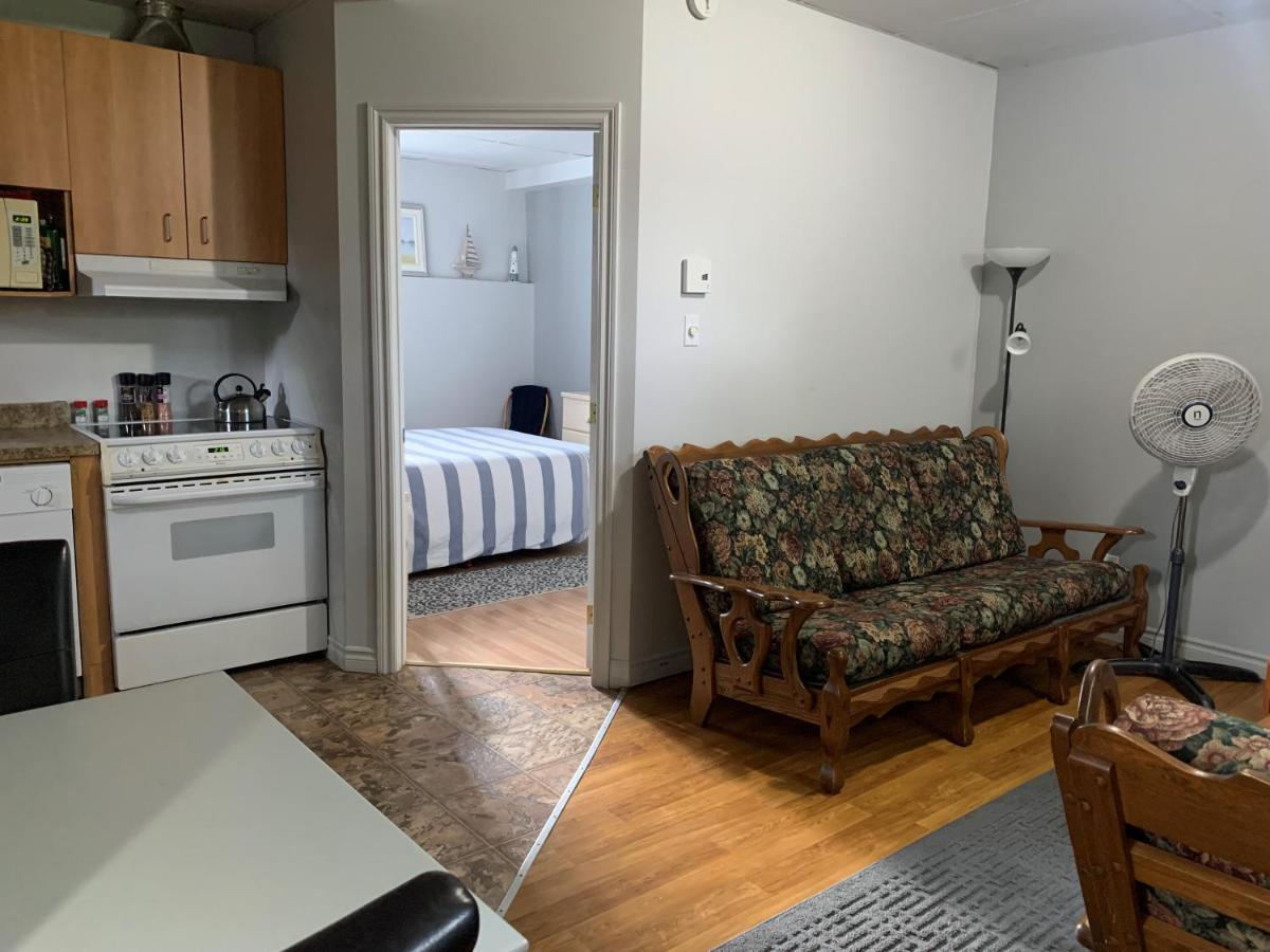 Logement 3 ,5 Entierement Prive Lac-Mégantic Exterior foto